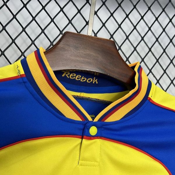Retro Colombia national 2001-2002 home image 3