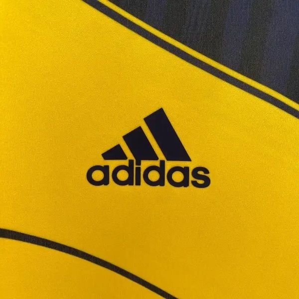 Retro Colombia national 2014 home image 5