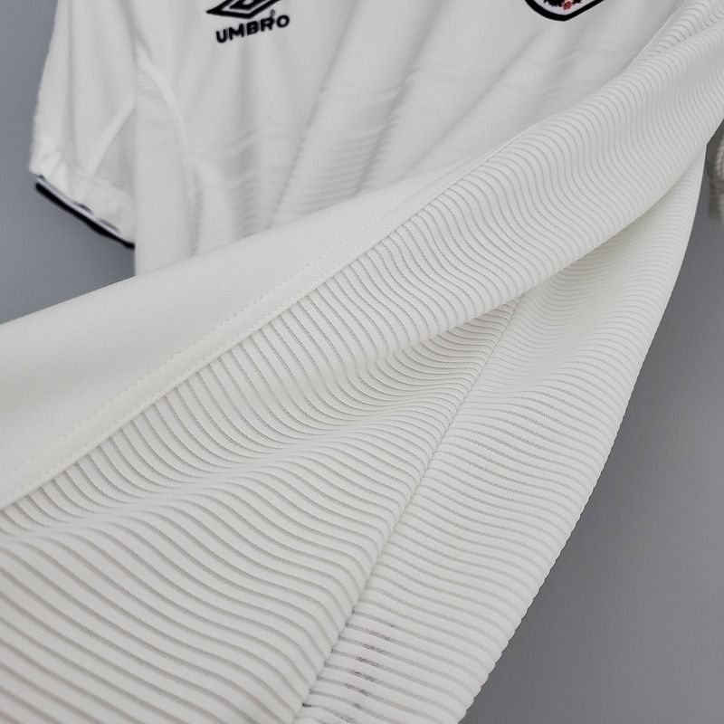 Retro England national 2000 home image 5