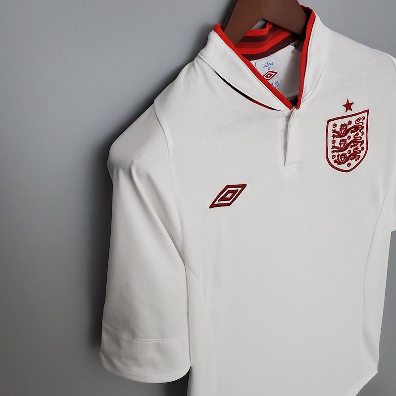 Retro England national 2012 home image 5