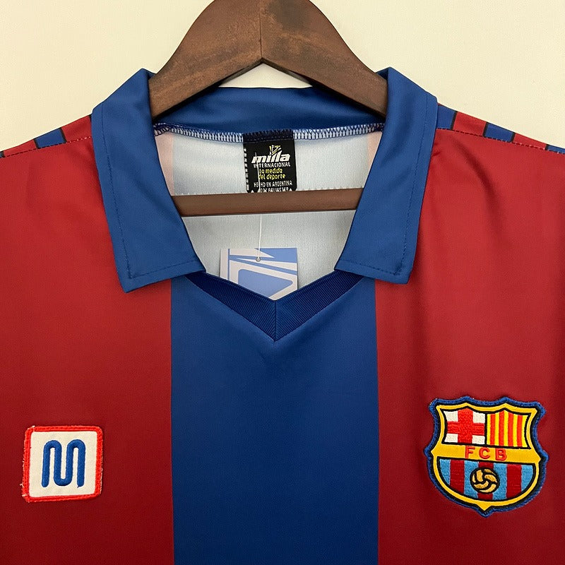 Retro FC Barcelona 1980-1982 home image 3