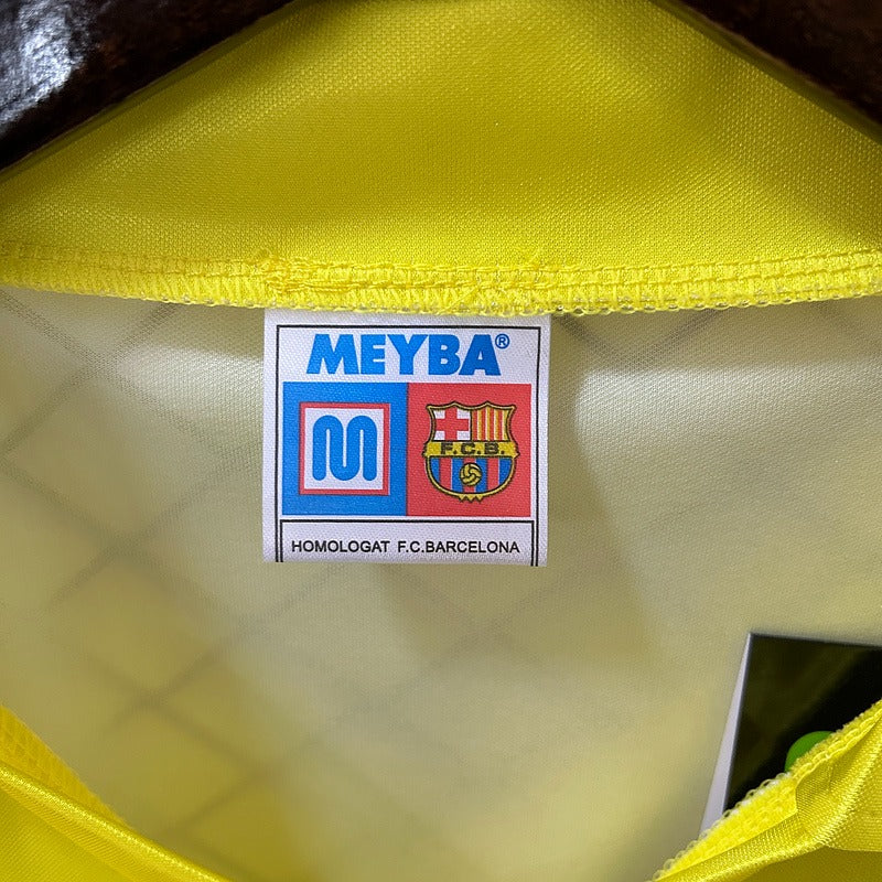 Retro FC Barcelona 1982-1984 away image 5