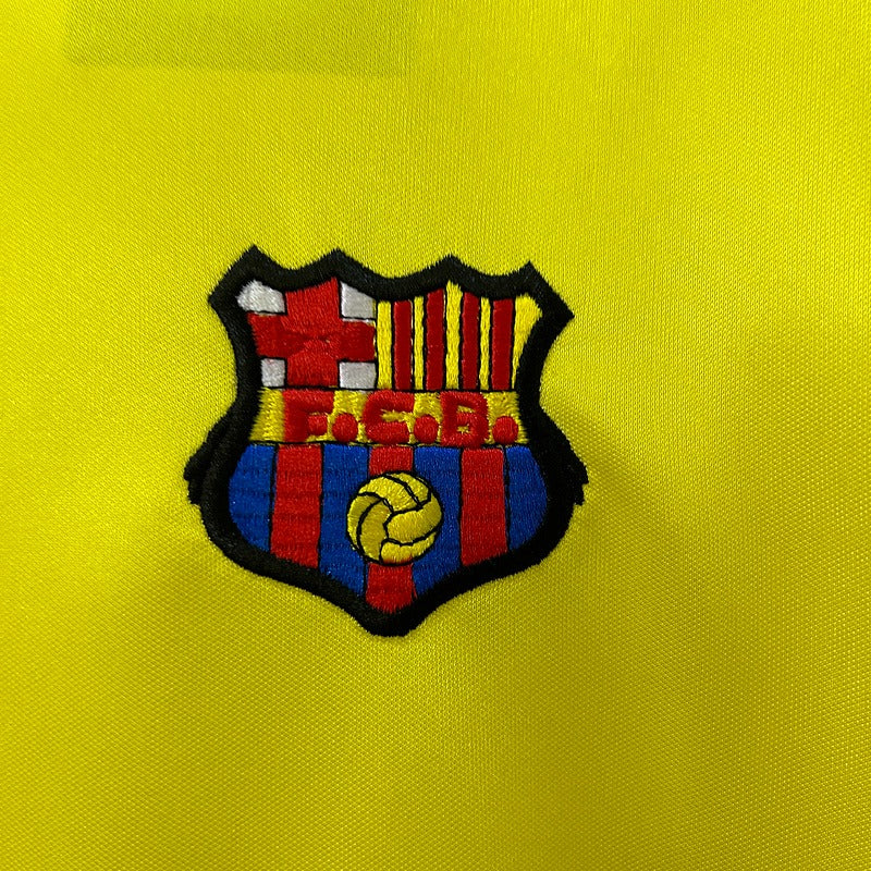 Retro FC Barcelona 1982-1984 away image 6