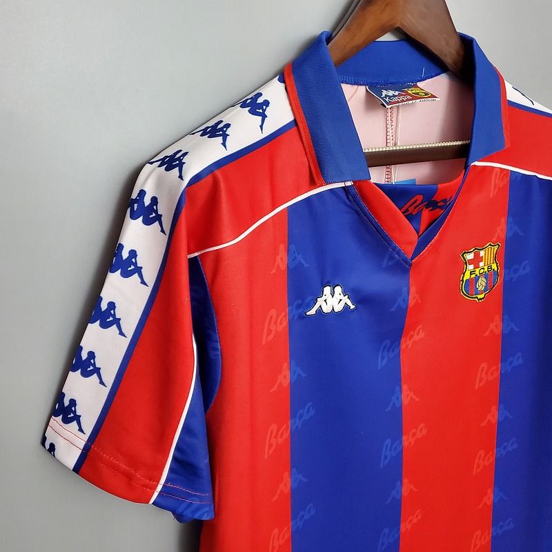 Retro FC Barcelona 1992-1995 home image 6