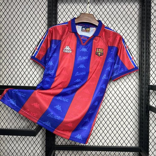 Retro FC Barcelona 1996-1997 home image 3