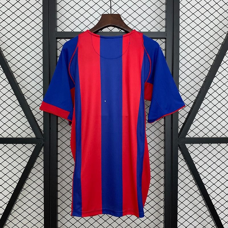 Retro FC Barcelona 2004-2005 home image 2