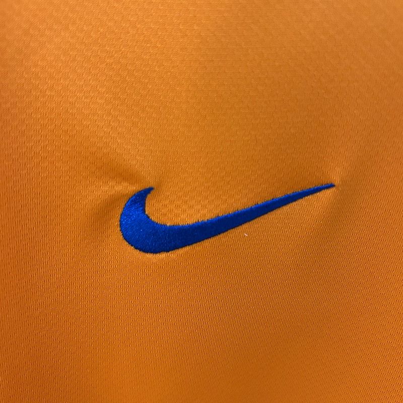 Retro FC Barcelona 2006-2007 away image 8