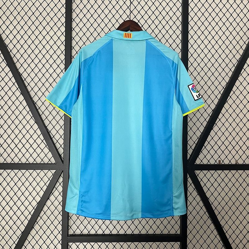 Retro FC Barcelona 2007-2008 away image 2