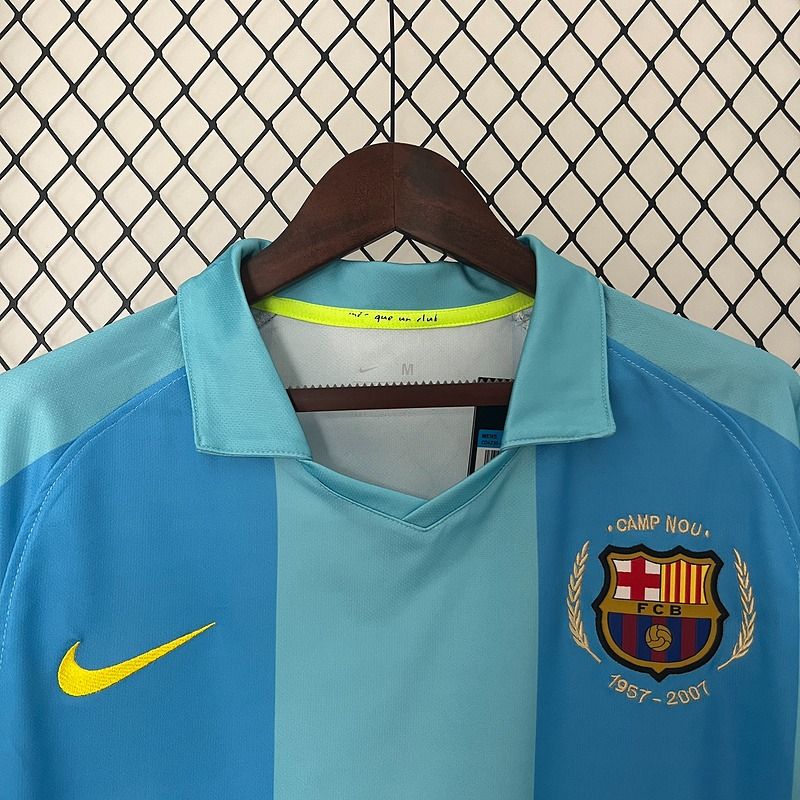 Retro FC Barcelona 2007-2008 away image 3