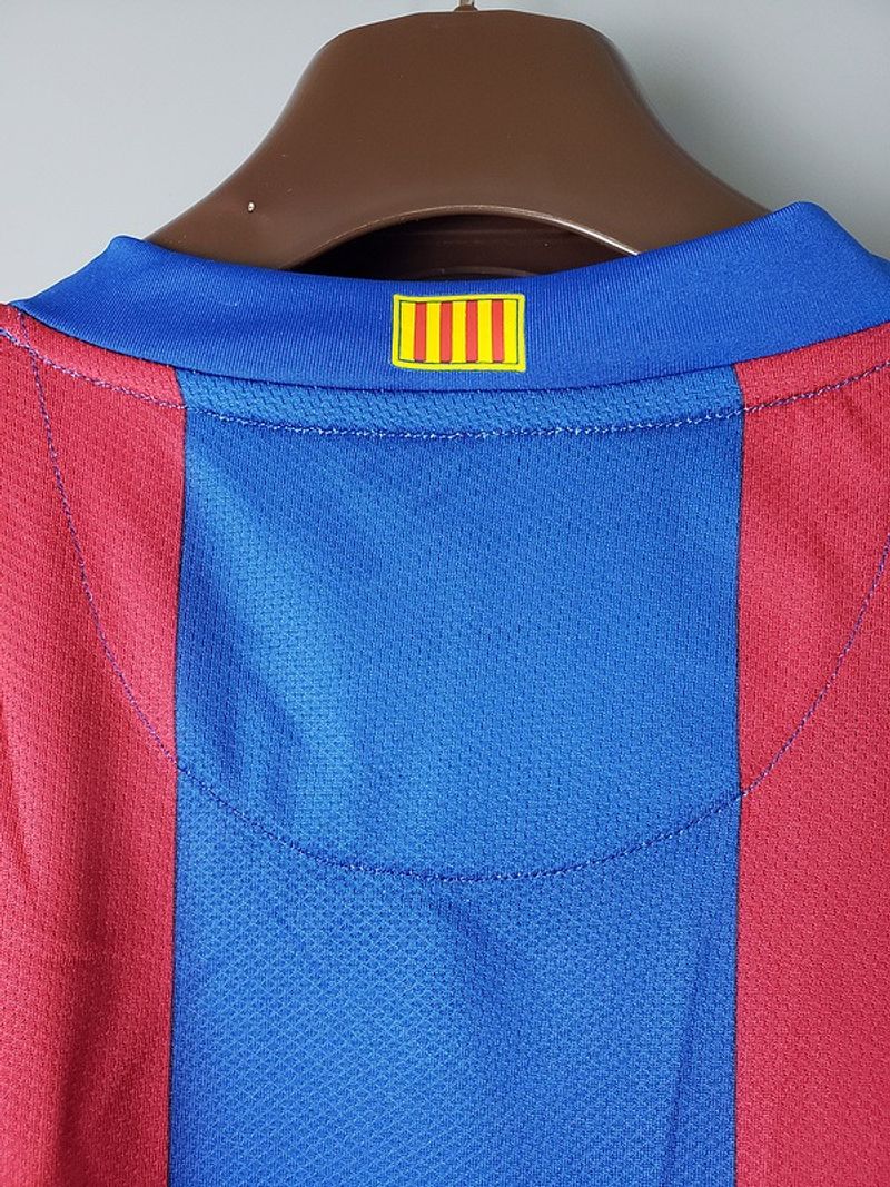 Retro FC Barcelona 2007-2008 home image 5