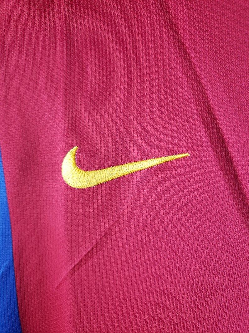 Retro FC Barcelona 2007-2008 home image 7