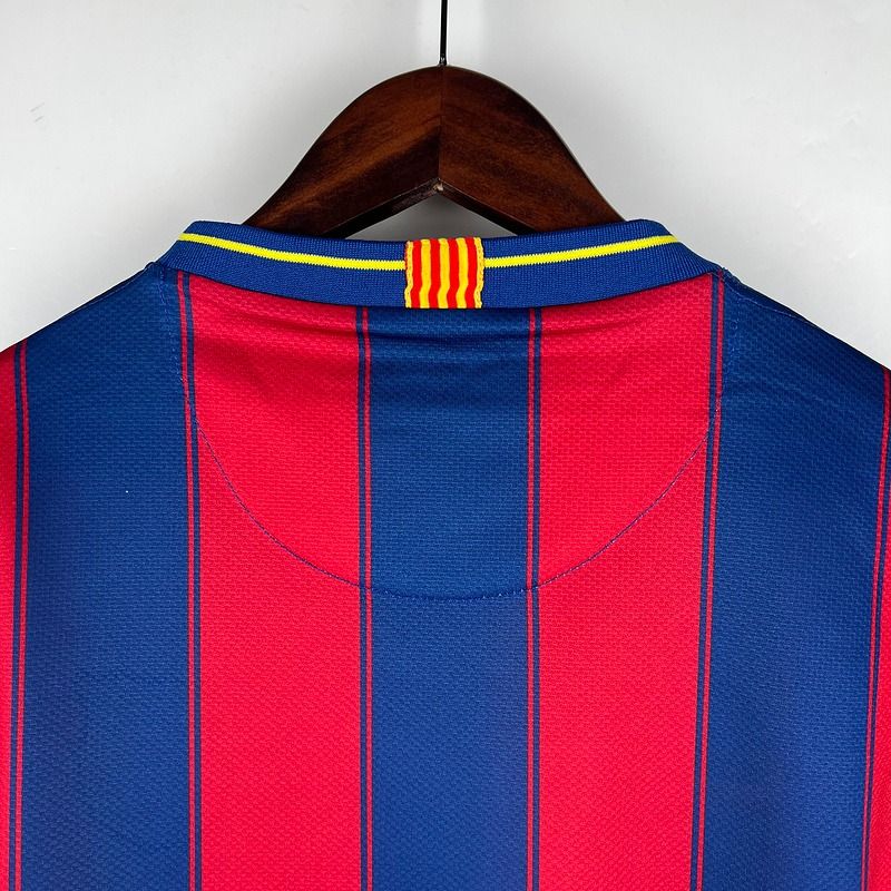 Retro FC Barcelona 2009-2010 home image 5
