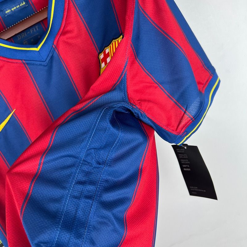 Retro FC Barcelona 2009-2010 home image 6