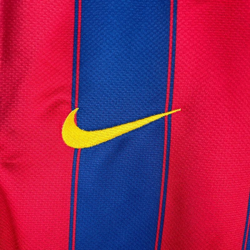 Retro FC Barcelona 2009-2010 home image 9