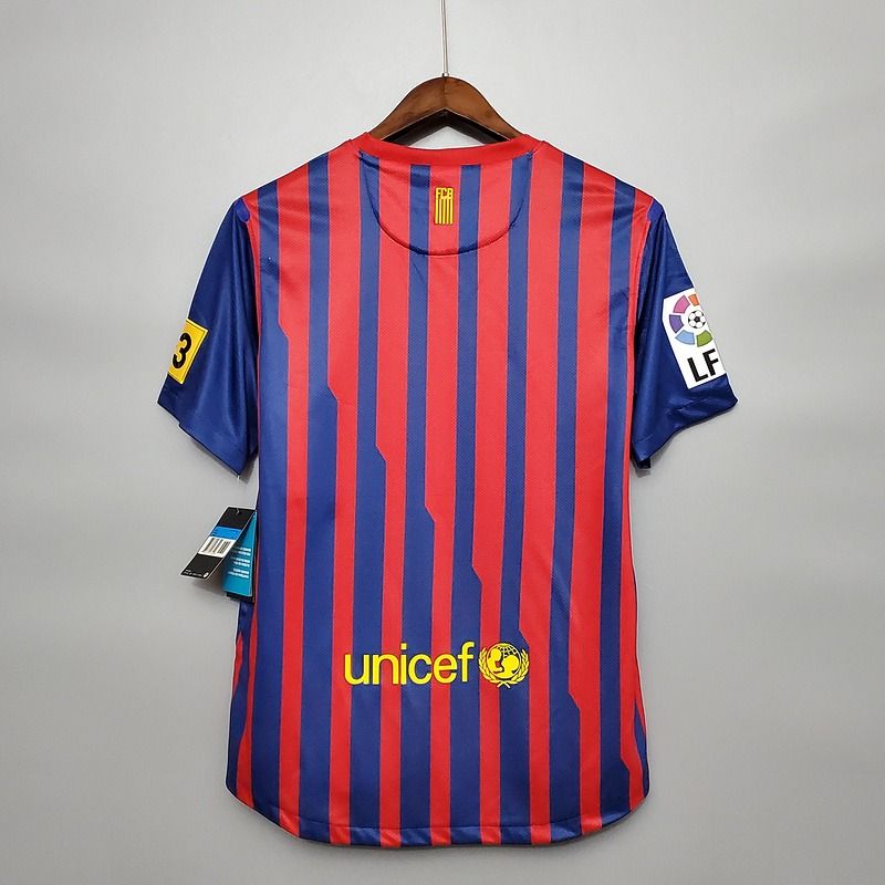 Retro FC Barcelona 2011-2012 home image 4