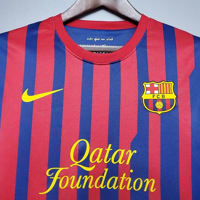 Retro FC Barcelona 2011-2012 home image 5