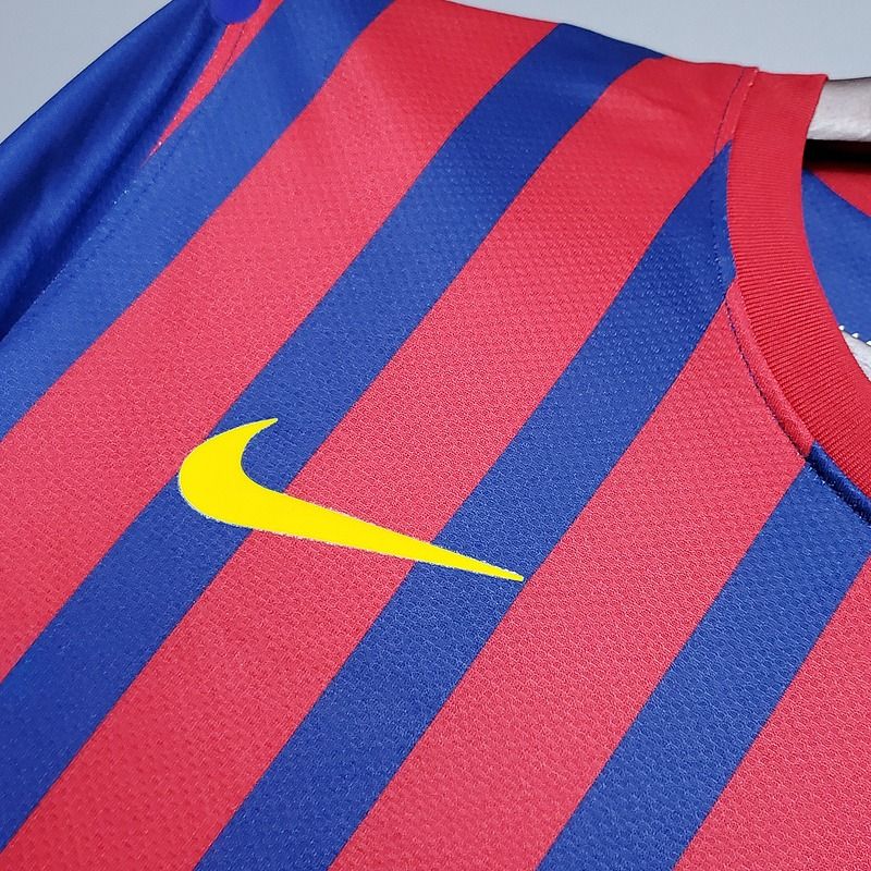 Retro FC Barcelona 2011-2012 home image 8