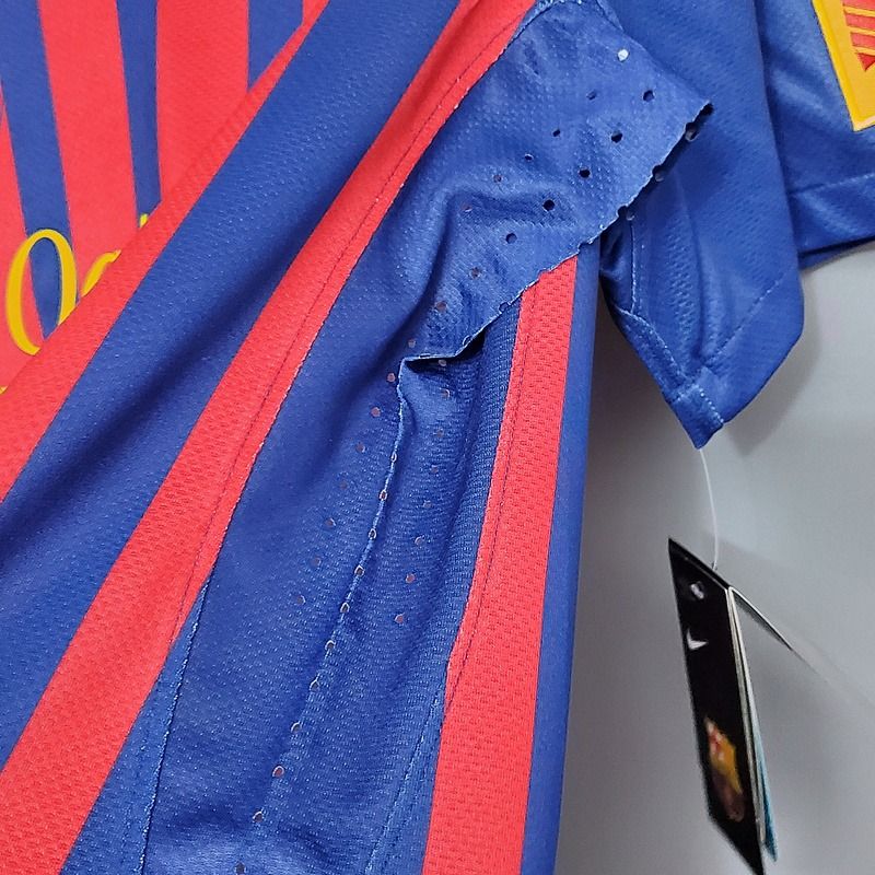 Retro FC Barcelona 2011-2012 home image 9