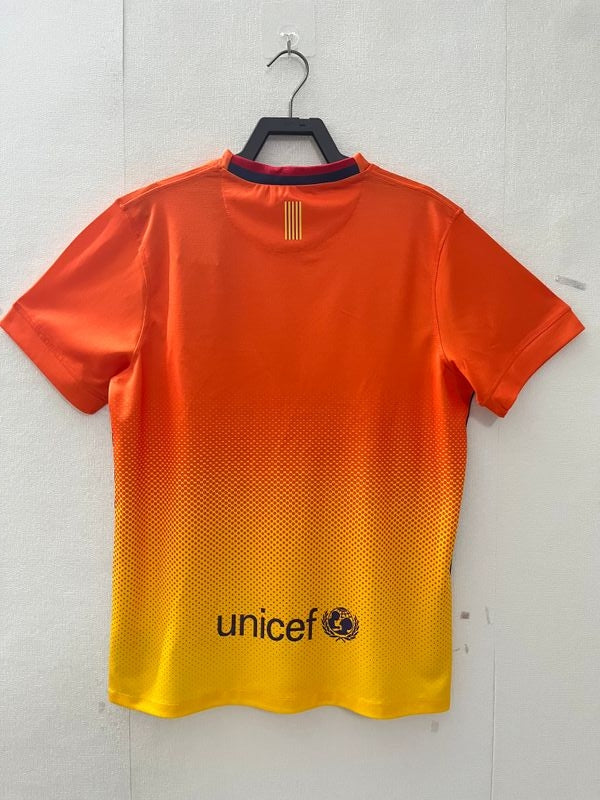 Retro FC Barcelona 2012-2013 away image 2