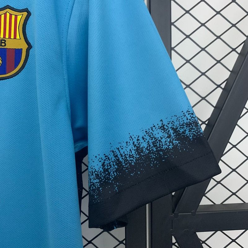 Retro FC Barcelona 2015-2016 third away image 6