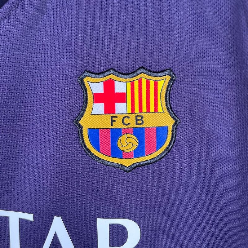 Retro FC Barcelona 2016-2017 away image 7