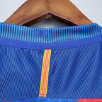 Retro FC Barcelona 2016-2017 home image 4