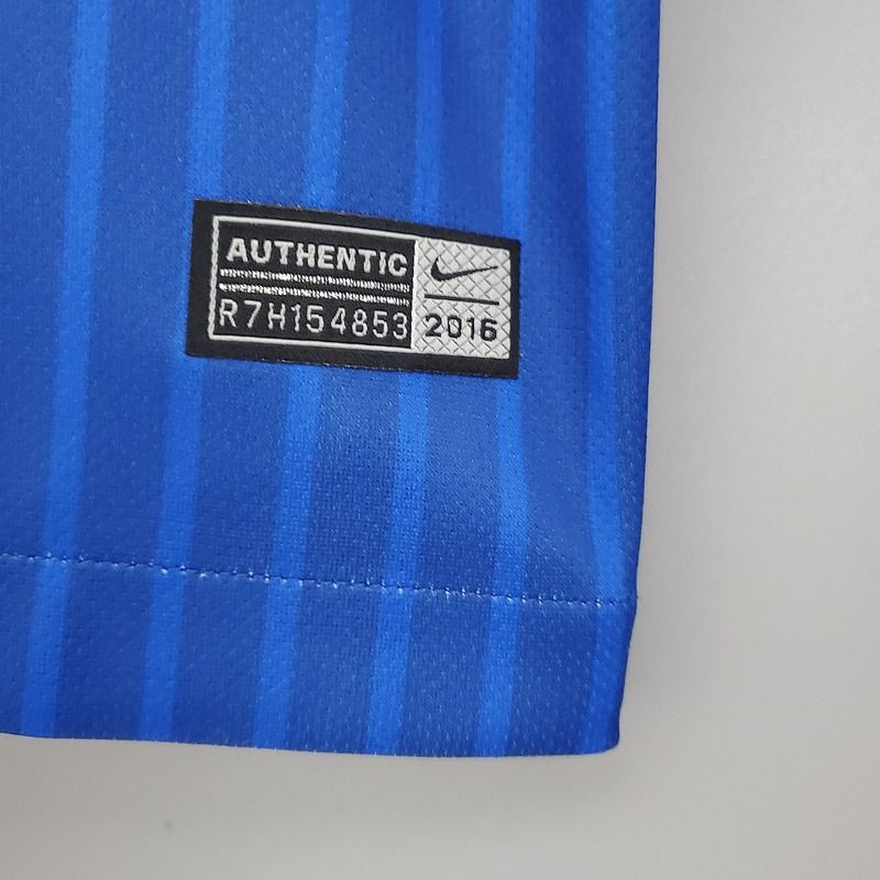 Retro FC Barcelona 2016-2017 home image 9