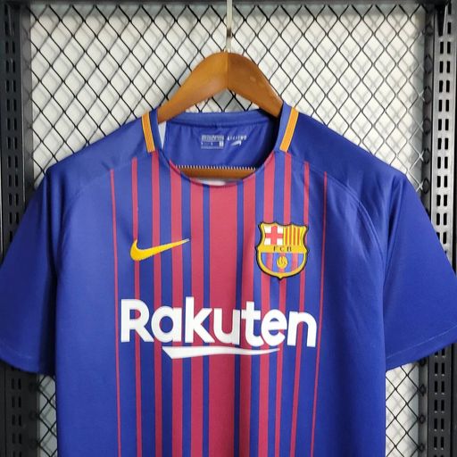 Retro FC Barcelona 2017-2018 home image 4