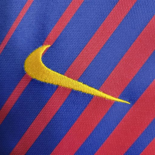 Retro FC Barcelona 2017-2018 home image 8