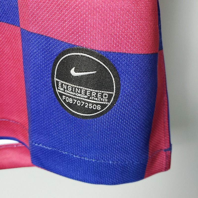 Retro FC Barcelona 2019-2020 home image 3