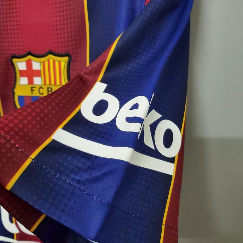 Retro FC Barcelona 2020-2021 home image 7