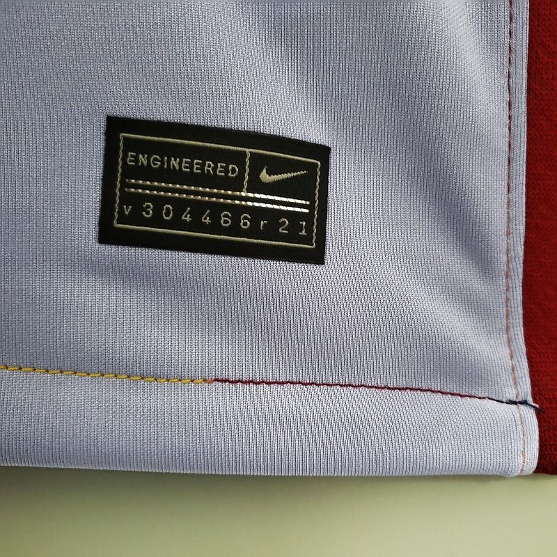 Retro FC Barcelona 2021-2022 away image 2