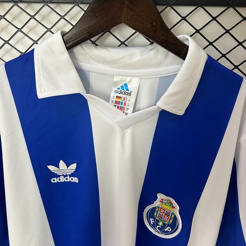 Retro FC Porto 1986-1987 home image 3