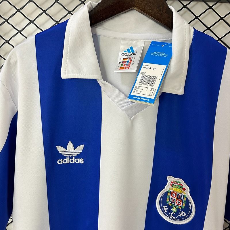 Retro FC Porto 1986-1987 home image 4