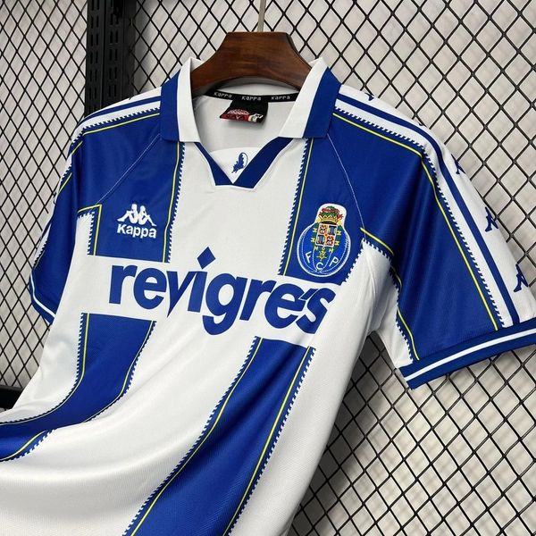 Retro FC Porto 1997-1999 home image 3