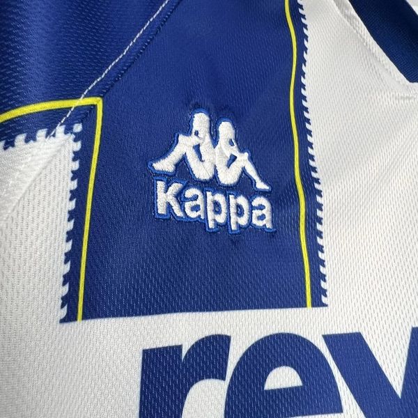 Retro FC Porto 1997-1999 home image 7