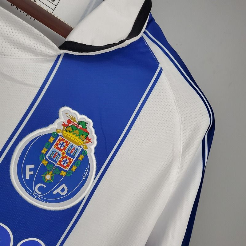 Retro FC Porto 2003-2004 home image 6