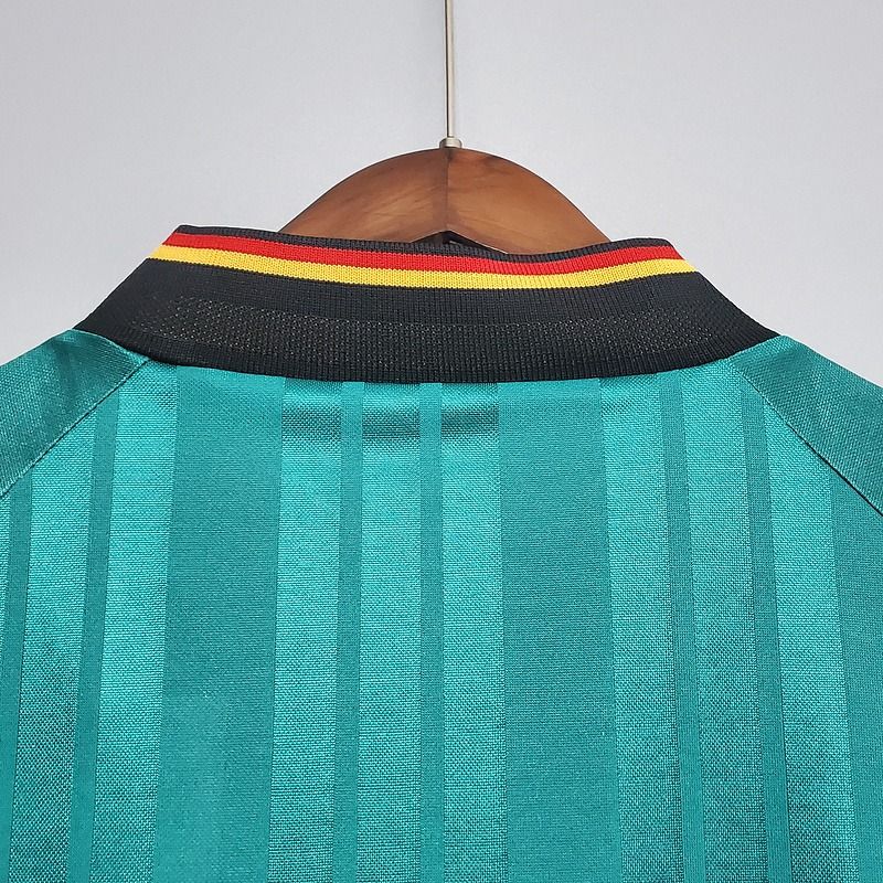Retro Germany national 1992 away image 4