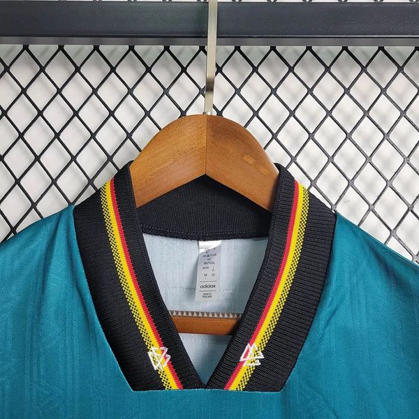 Retro Germany national 1996 away image 4