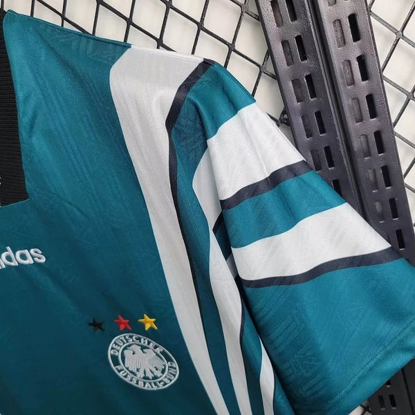 Retro Germany national 1996 away image 6