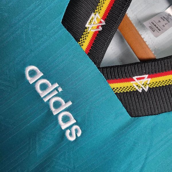 Retro Germany national 1996 away image 8
