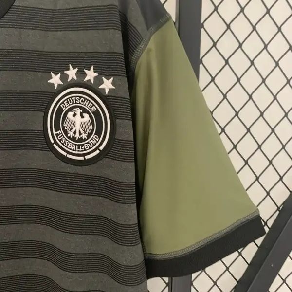 Retro Germany national 2016 away image 6