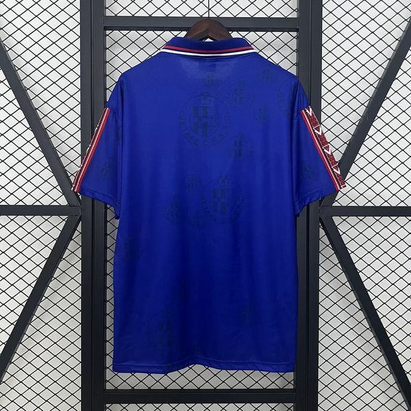 Retro Getafe CF 1998-1999 home image 2