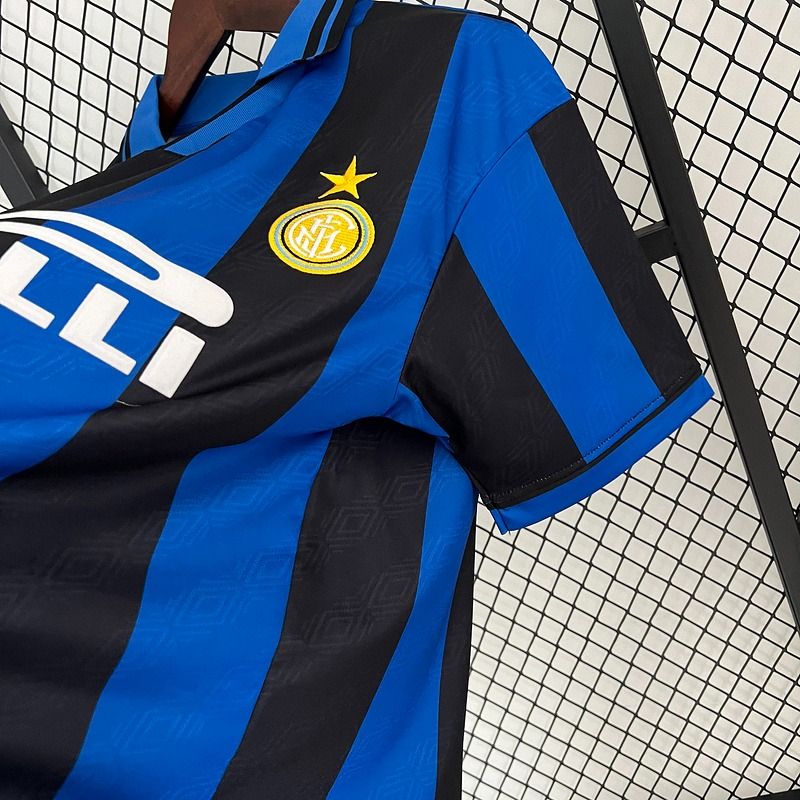 Retro Inter Milano 1995-1996 home image 5