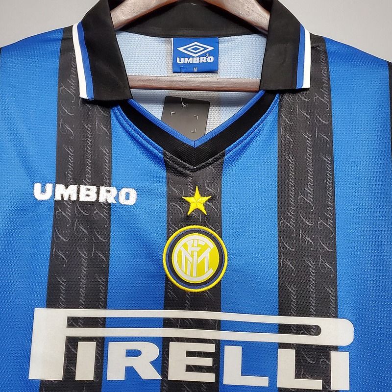 Retro Inter Milano 1997-1998 home image 3