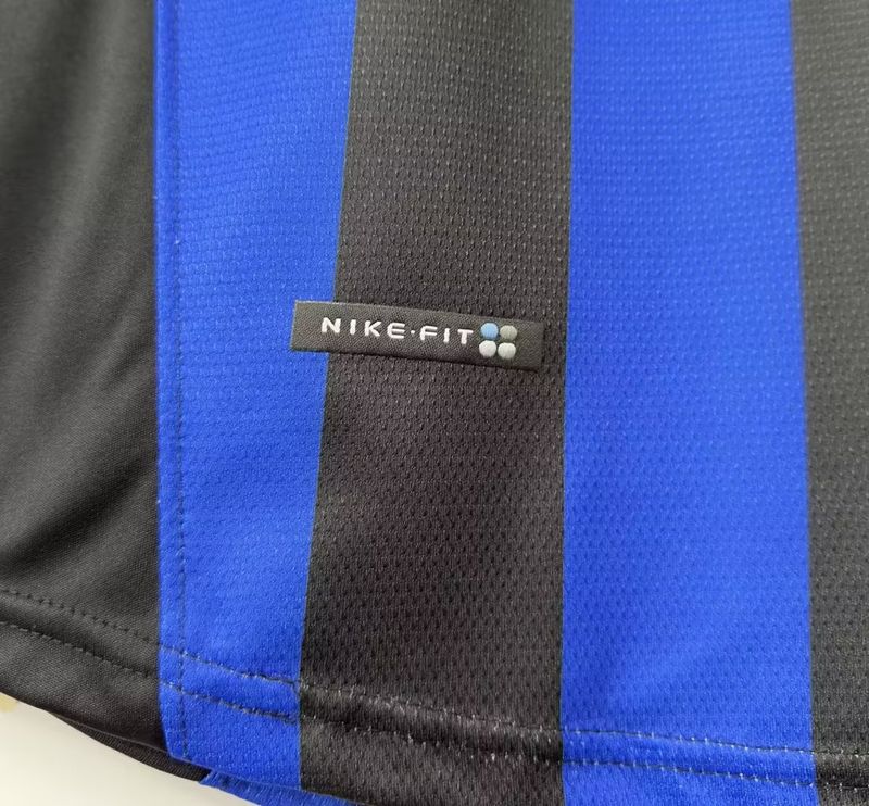 Retro Inter Milano 1998-1999 home image 8