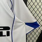 Retro Inter Milano 2004-2005 away image 7
