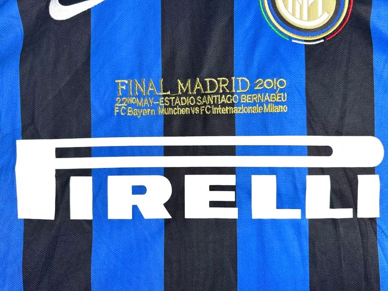 Retro Inter Milano 2010 home Long Sleeve image 6
