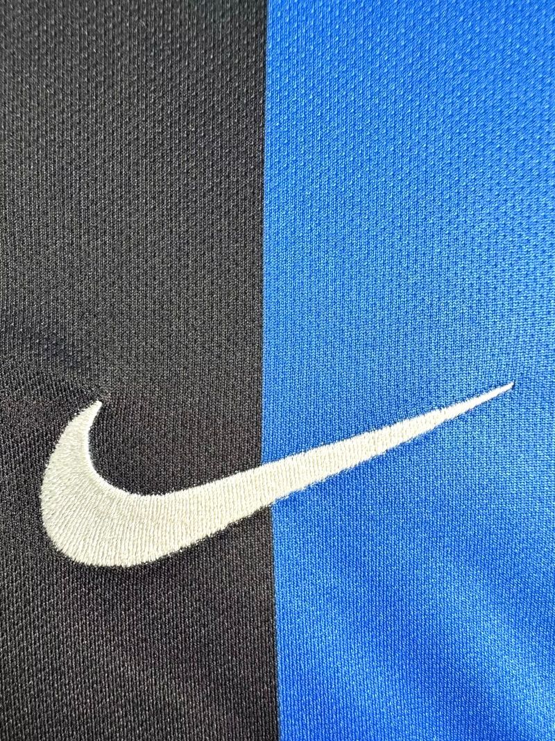 Retro Inter Milano 2010 home Long Sleeve image 8