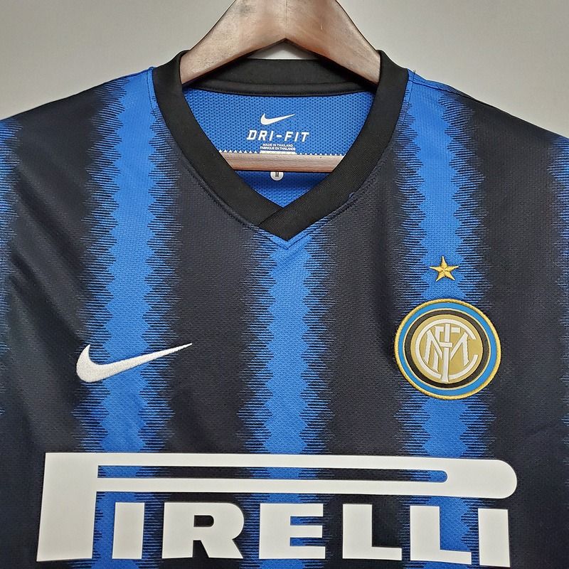 Retro Inter Milano 2020-2021 home image 3